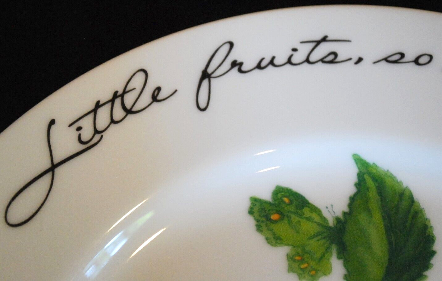 Vintage Set 4 ORCHARD SUITE Williams Sonoma Dessert Plates FRUIT/POETRY 7 7/8″
