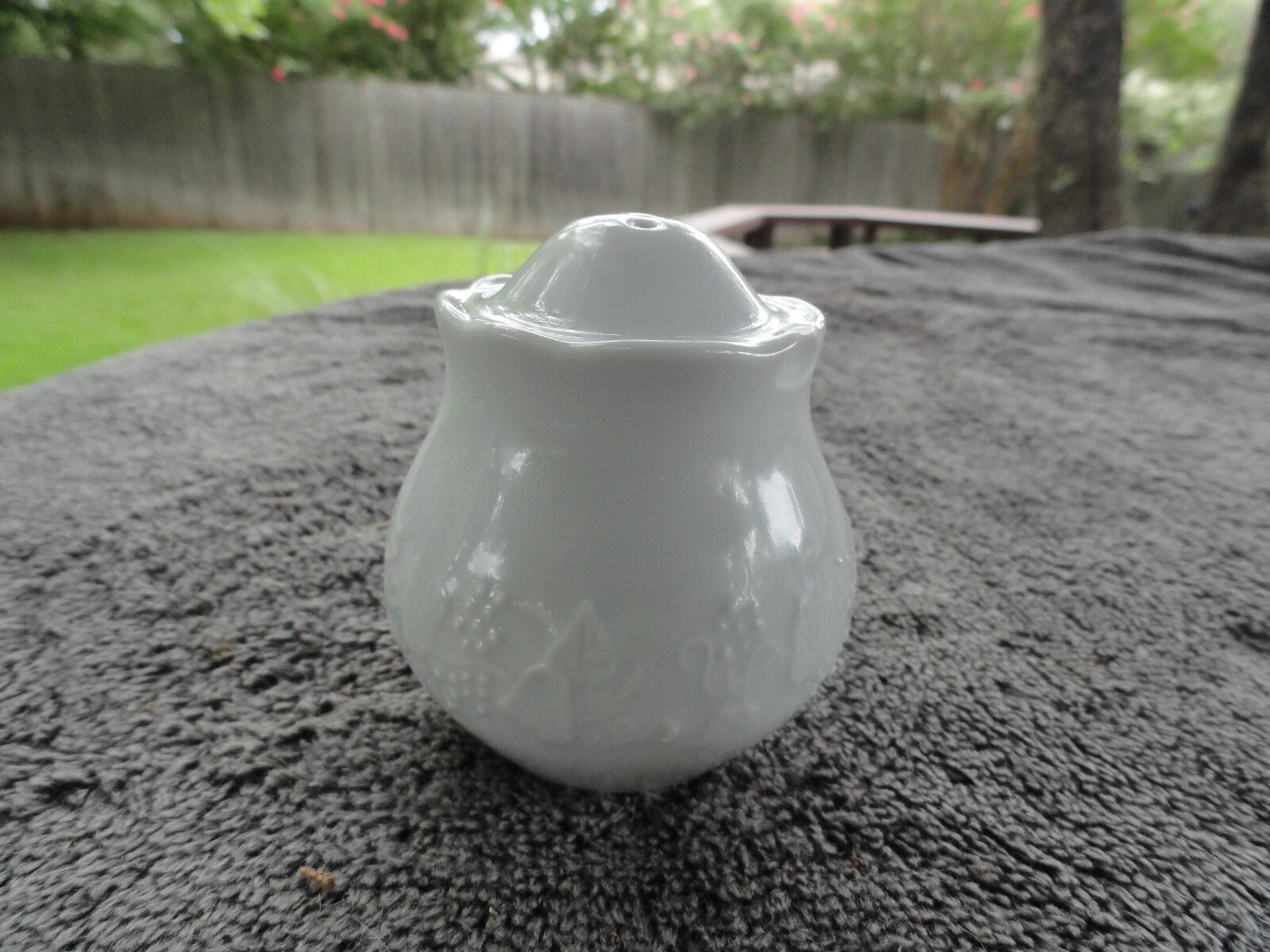 Dansk Ivy Embossed Fruit and Leaves White Pepper Shaker