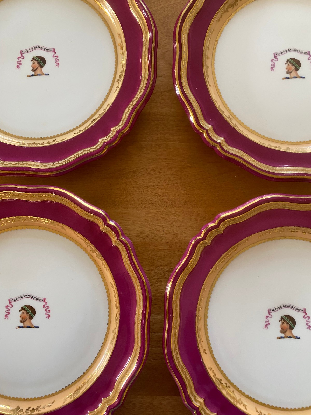 Antique 1850 – 1875 Paris Porcelain Set 4 Neoclassical Gilt Cabinet Plates
