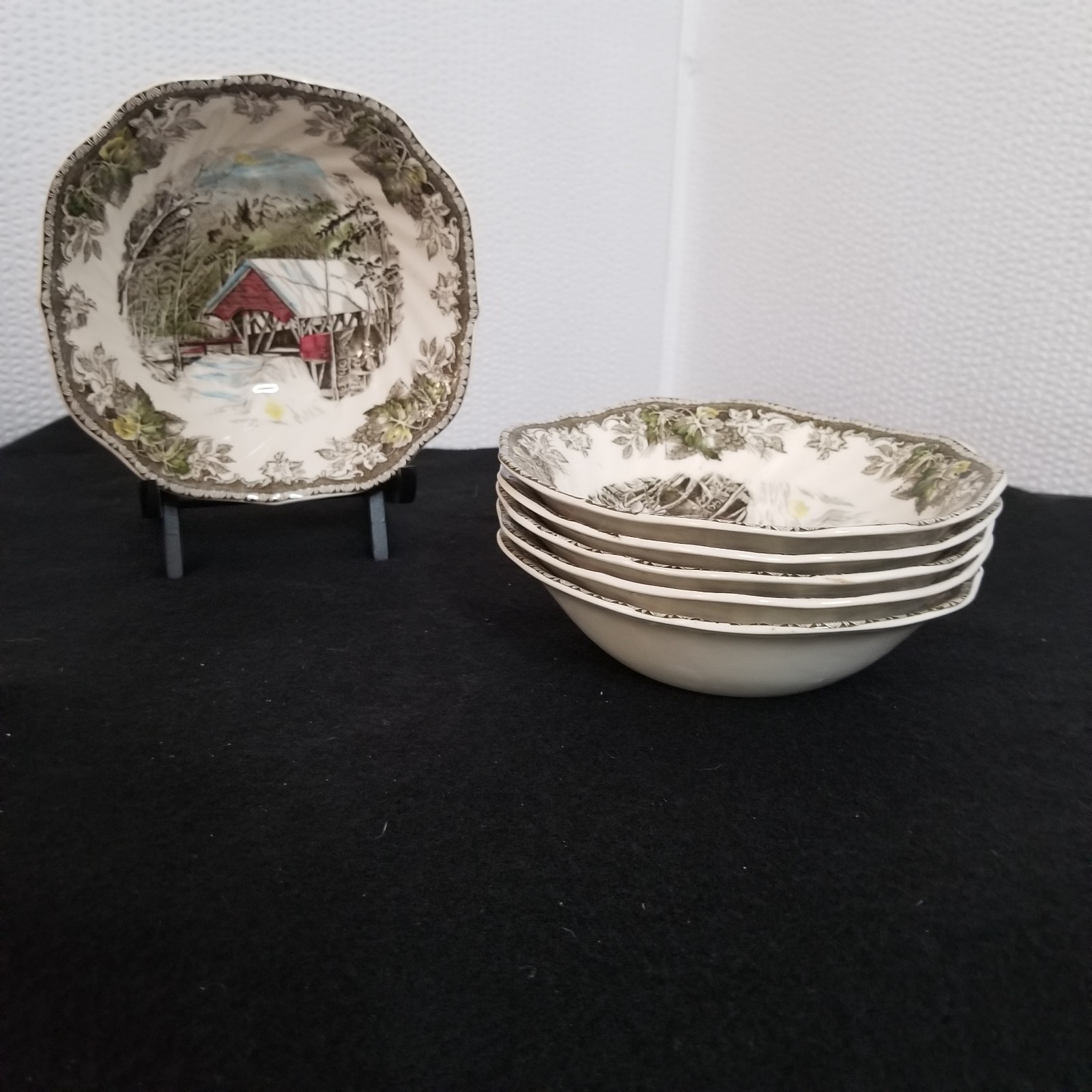 Six 6 1/4″ Johnson Bros Friendly Village Covered Bridge Cereal Fruit Bowls
