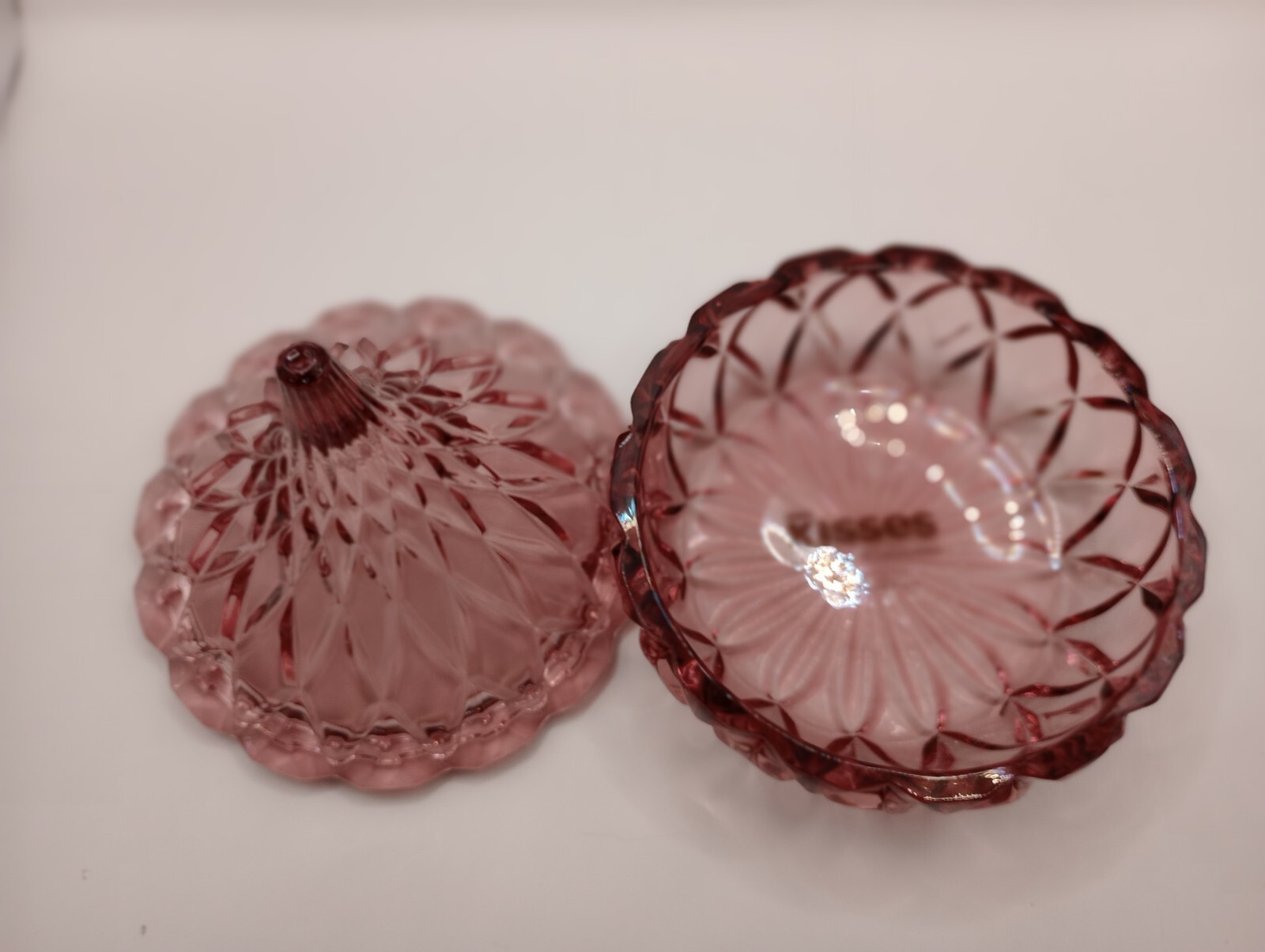 Hershey’s Kiss Pink Crystal Covered Candy Dish Godinger NIB