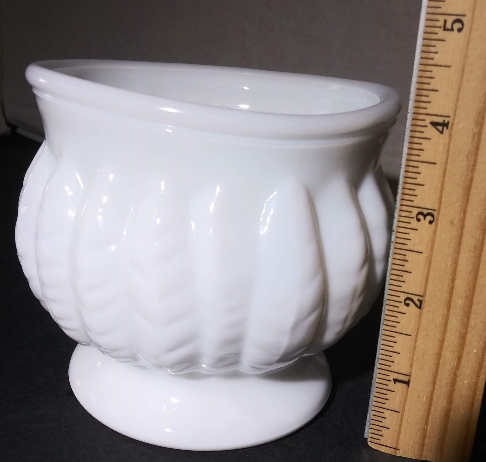 Vintage RANDALL White Milk Glass Flower Vase PLANTER Bowl FEATHER WHEAT Pattern