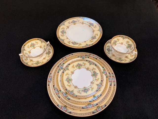 Antique Minton Eloise Orange Porcelain 9-piece Place Setting