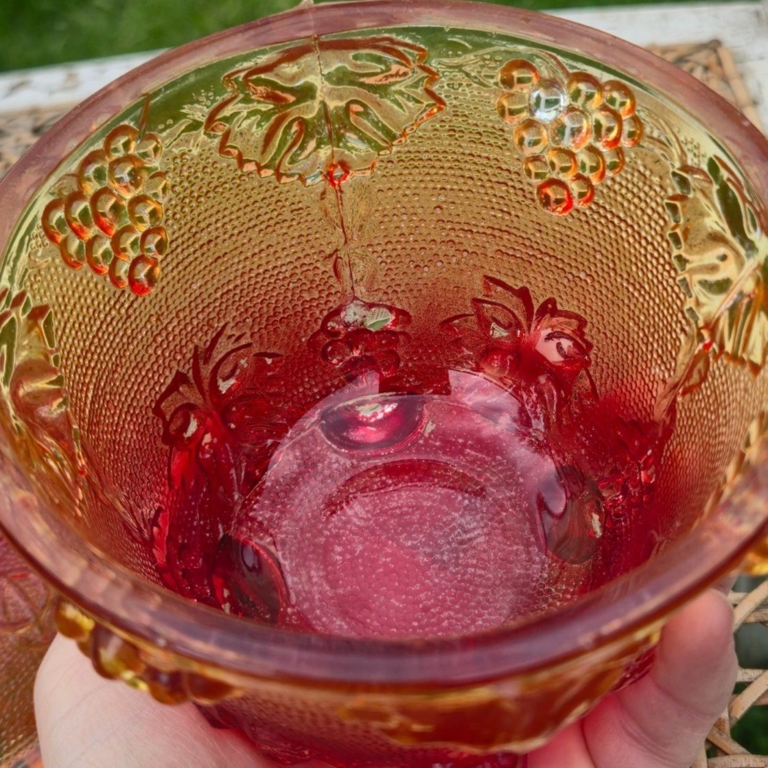VTG Jeannette Harvest Grapes Amber Red Carnival Glass Footed Covered Candy Dish