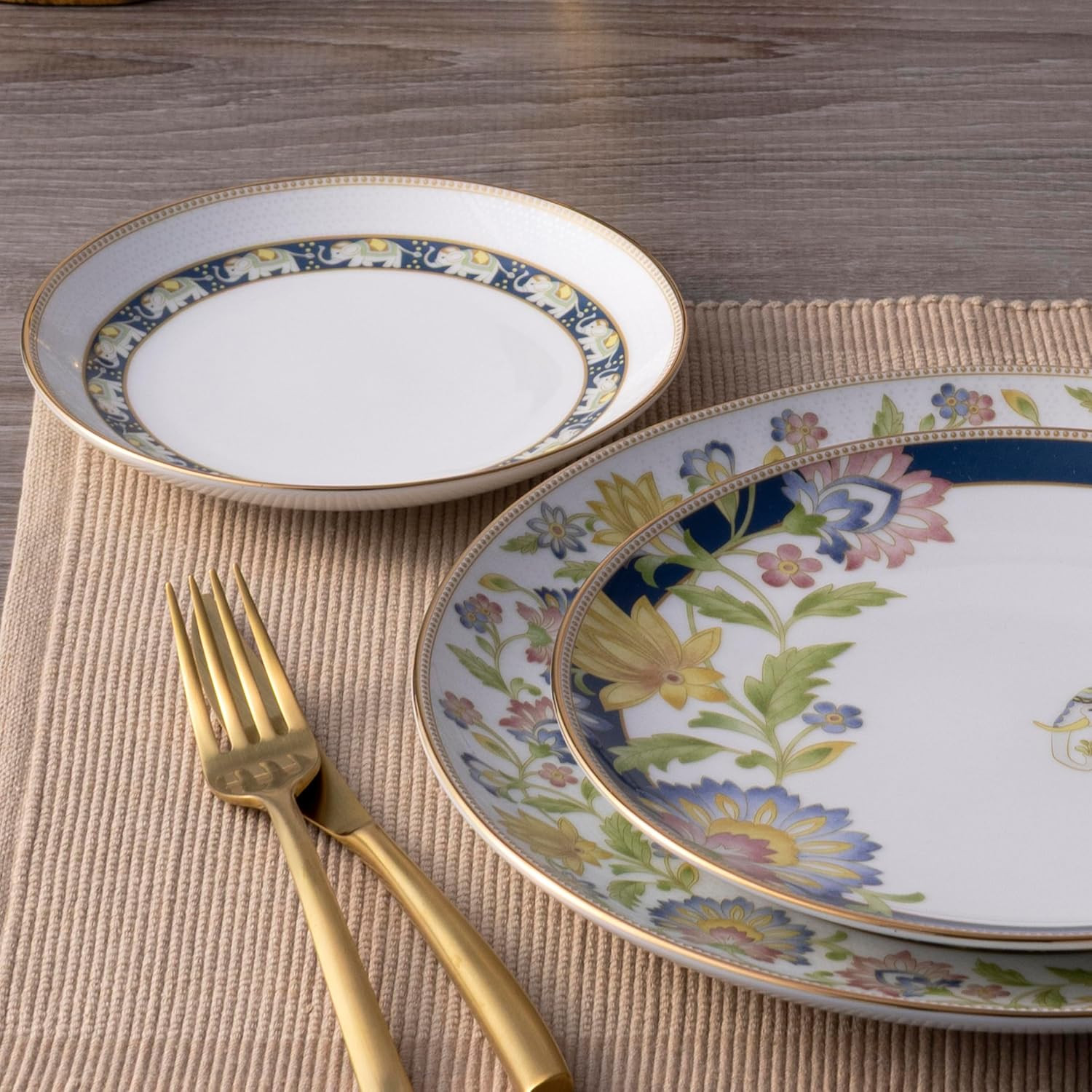 Tusker Garden 5-Piece Dinnerware Set – Elegant Dining for One