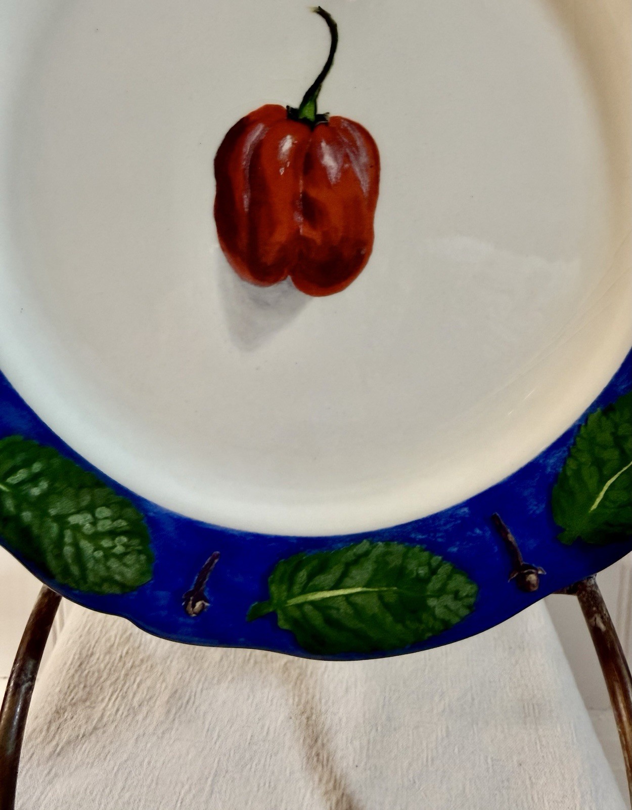 Poivre Et Sel Blue Vint. Set of 4 Salad Plates 8.75″ Faiencerie De Gien France
