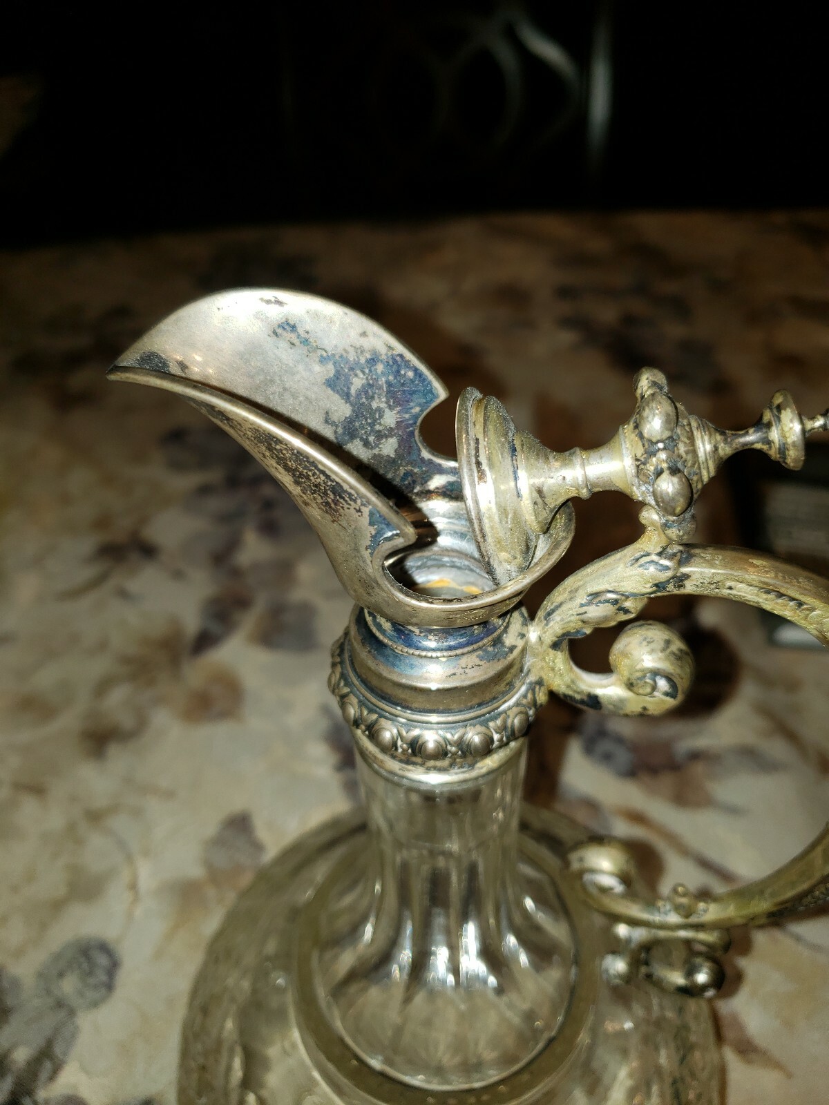 “10” IN AMERICAN BRILLIANT CUT 1905 HANDLE & SPOTE HALL MARKED 800 STERLING.