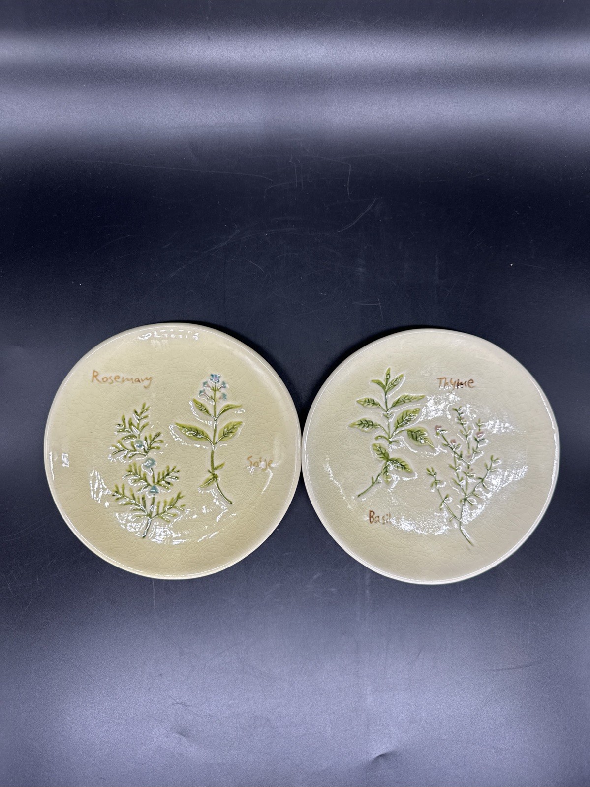 2 Set Hand Painted Herb Flower Plates 7.25″ Wall Decor Garden Cottage EUC