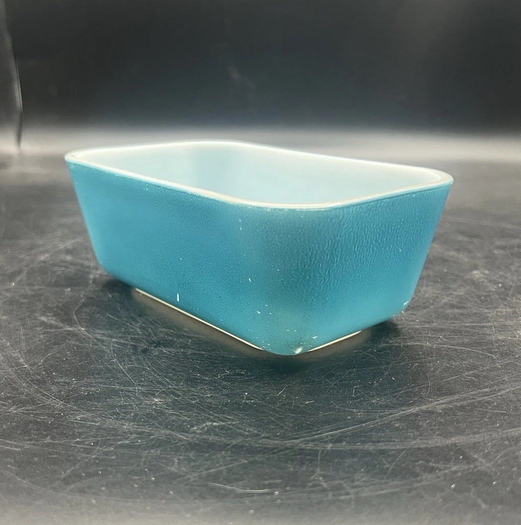 Pyrex Primary Blue Refrigerator Dish T.M. Reg A-32 502-B Vintage