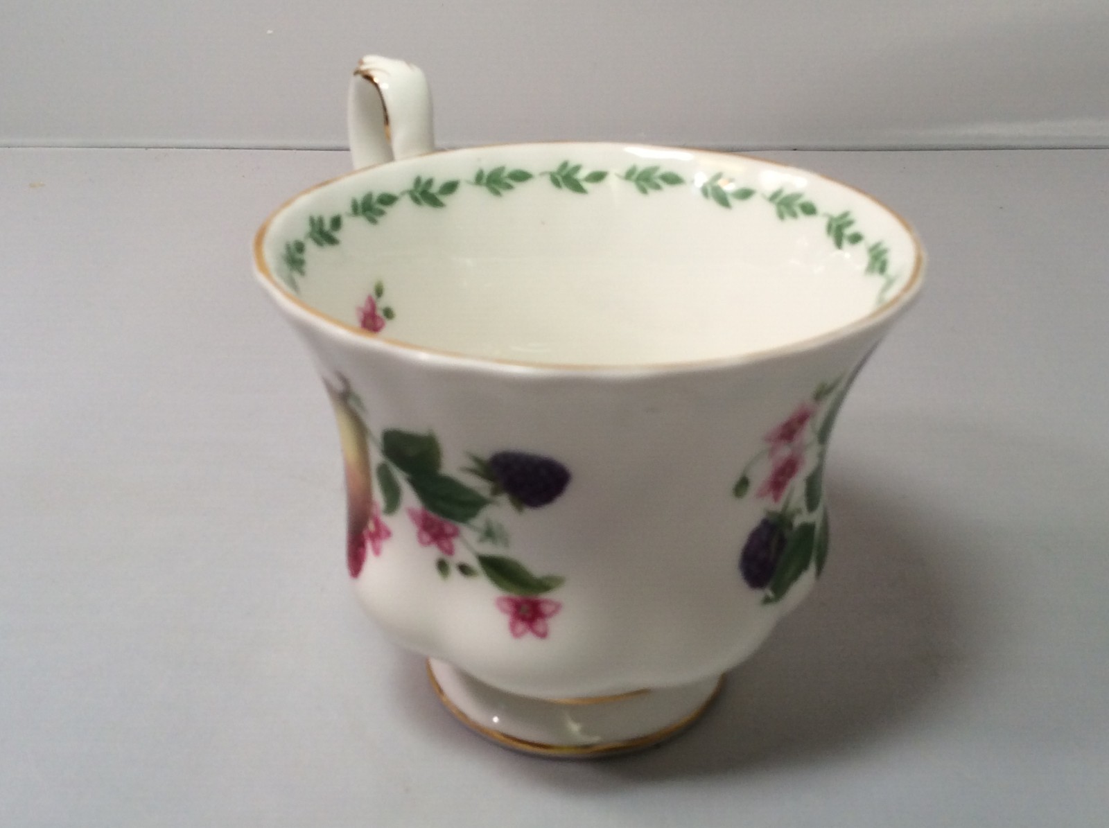 4 Fruit Royal Albert Bone China Teacups, Fruit Grapes, Peaches, Pears & Apples