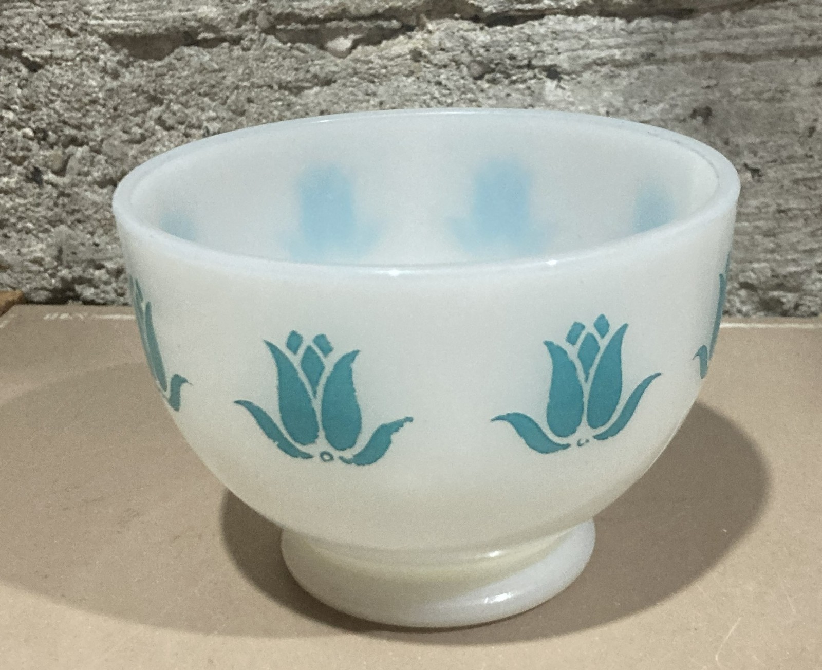 Vintage Anchor Hocking Fire King Ftd Cottage Cheese Bowl Aqua Blue TULIPS 3″ T