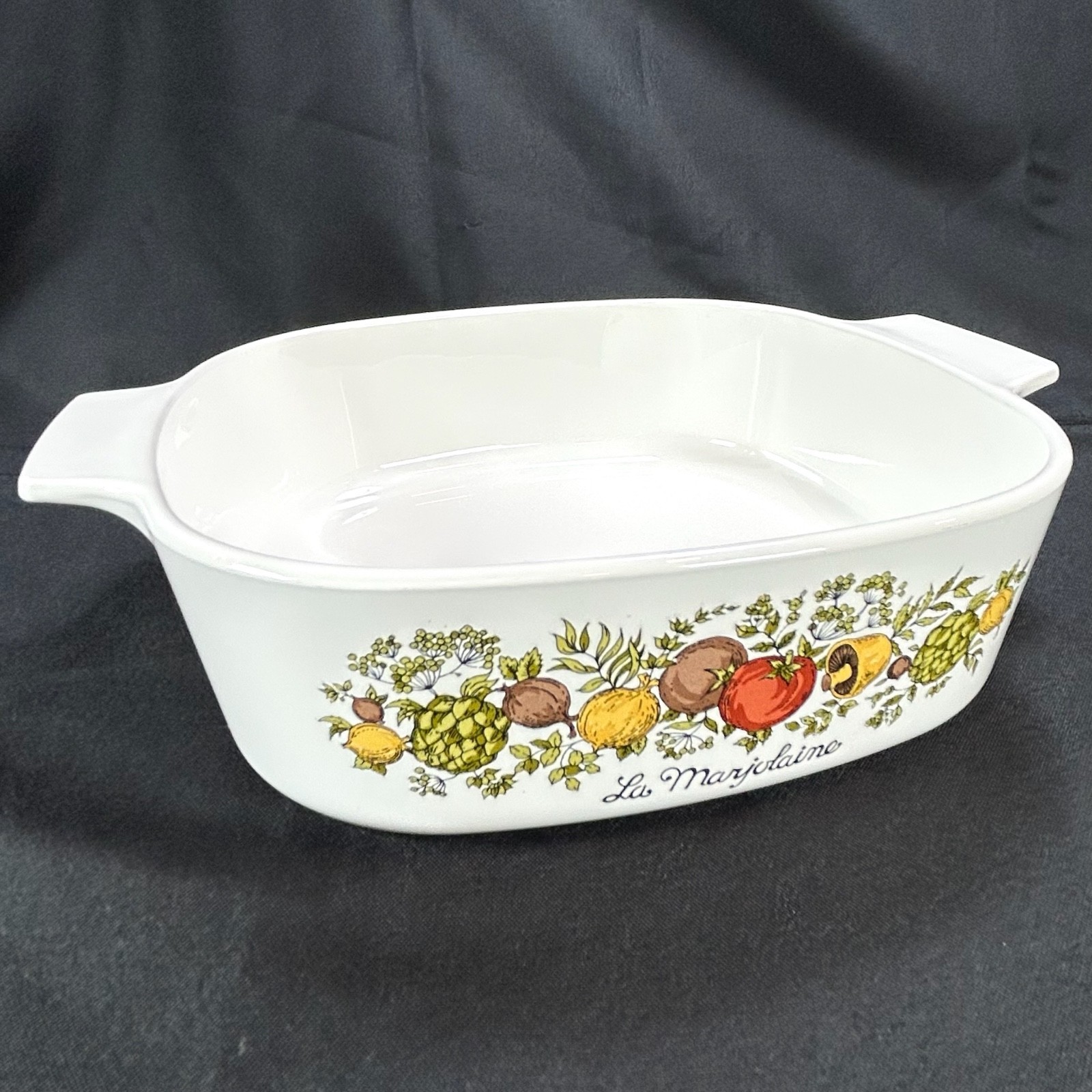 Vintage Corning Ware Spice of Life/La Marjolaine A-2-B 2 Quart w/ Pyrex Lid EUC