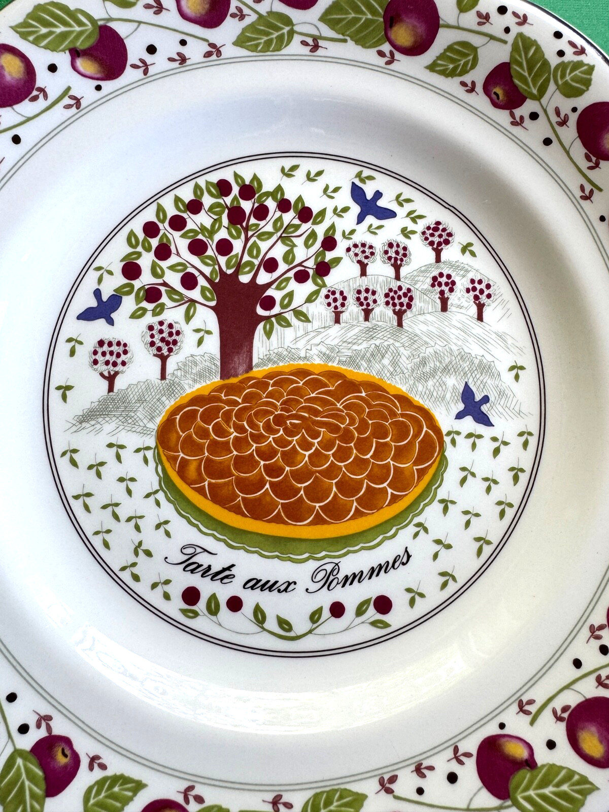 French Gien for Crate & Barrel “LES TARTES” Dessert Plates Abricot/Pomme/Cerise