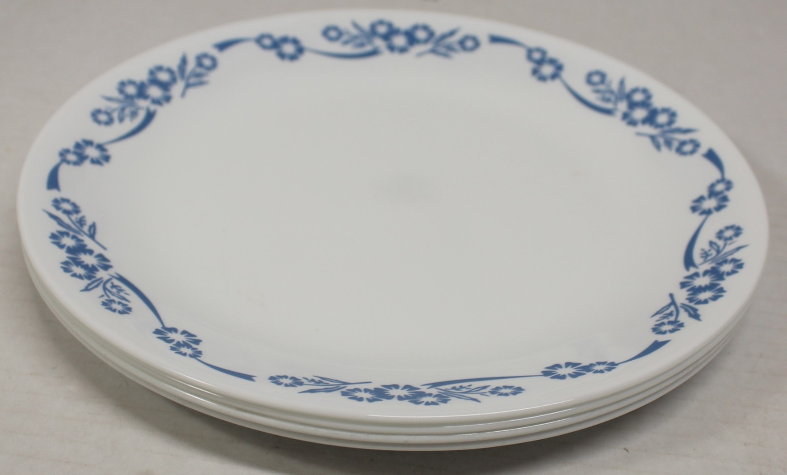 4 Corelle 60th. Anniversary Blue CORNFLOWER 10.25″ Dinner Plates USA