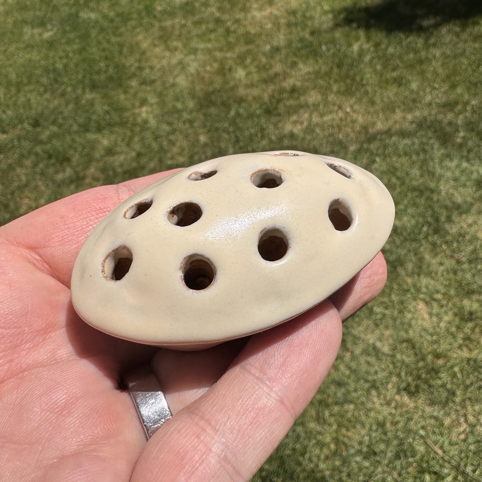 Rare Early Catalina Pottery #201 Pearly White Ivory Flower Frog Replacement 3”