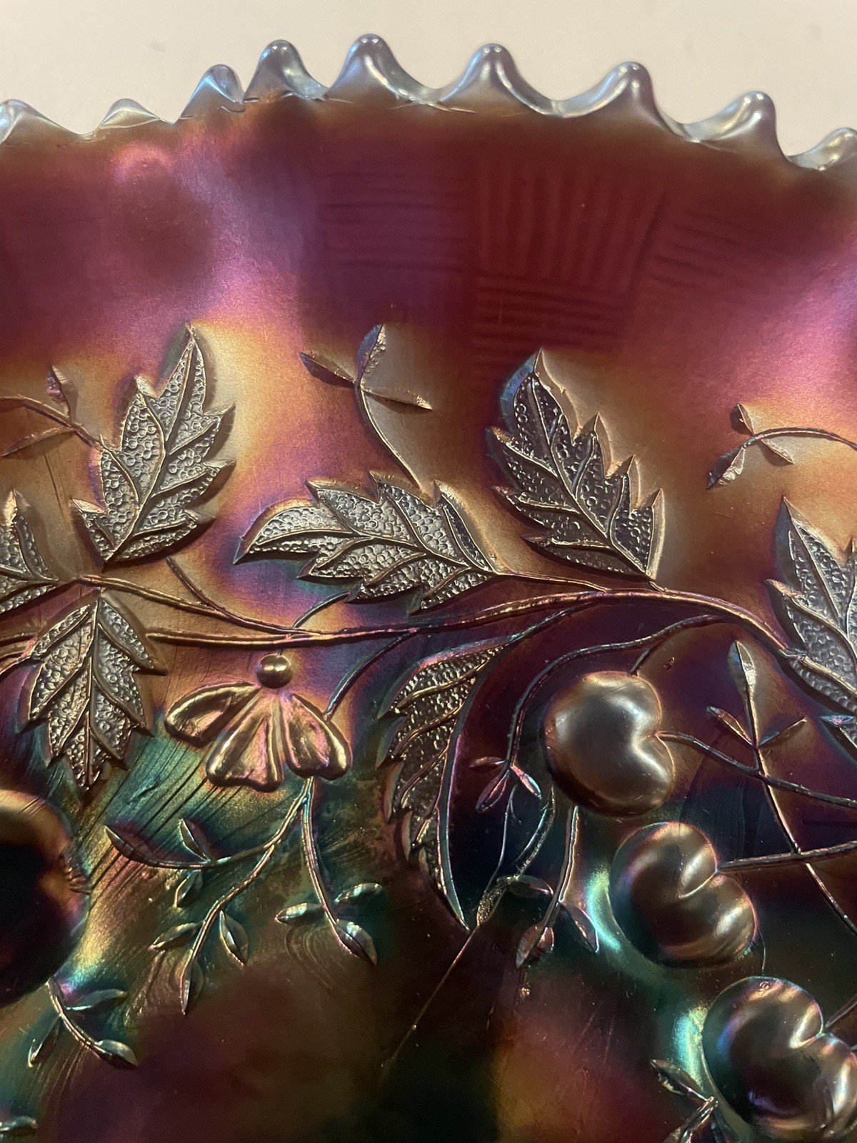 Northwood Opalescent Carnival Glass Fruit And Leaves Pattern Ruffled Edge 9.5”