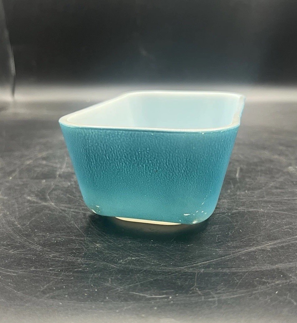 Pyrex Primary Blue Refrigerator Dish T.M. Reg A-32 502-B Vintage