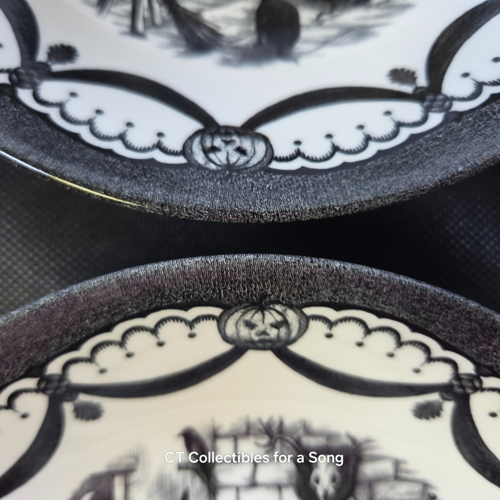 New Set 12 Royal Stafford Haunted Home Cereal Bowls 7 1/2″ Black & White in Box