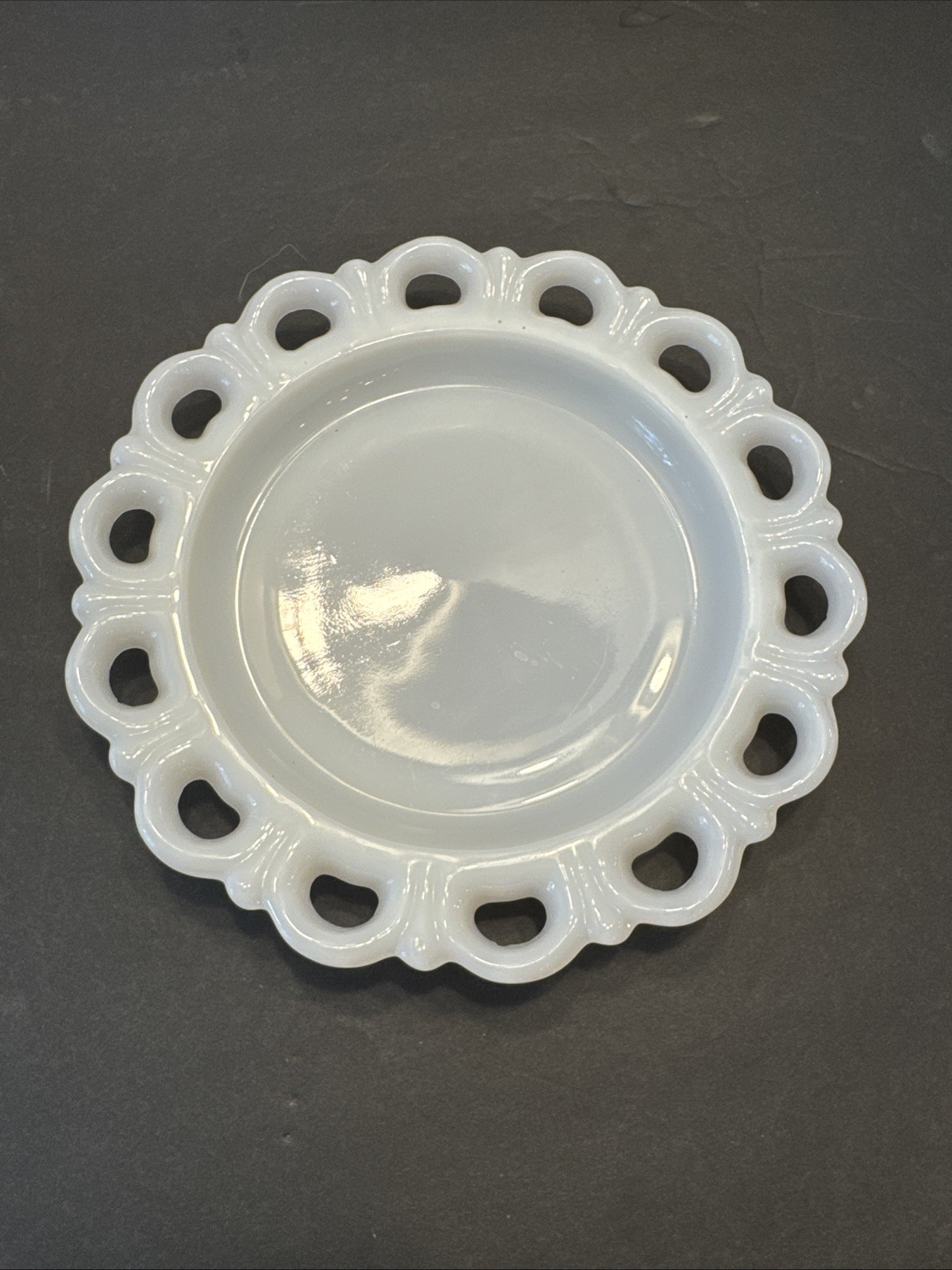 Vintage White Milk Glass Lace Heart Edge Small Serving Plate Tray 8″