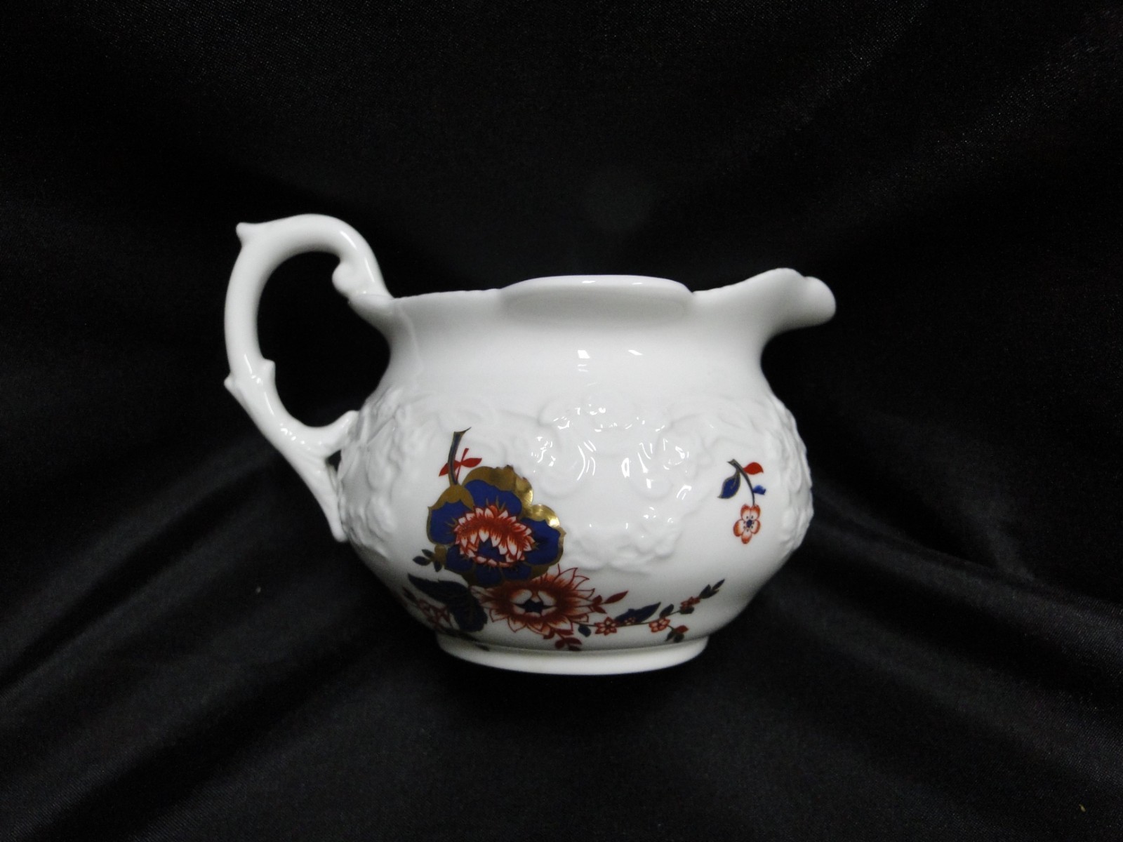 Coalport St Louis, White w/ Blue, Rust, Gold: Creamer / Cream Pitcher, 2 3/4″