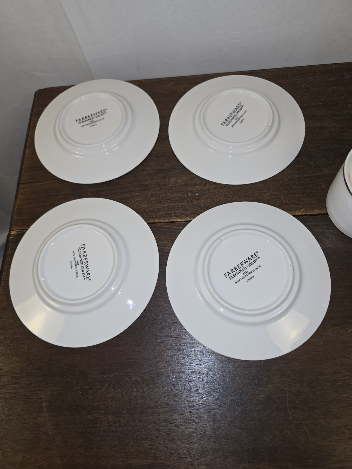 Set Of 12pc Farberware Elegance Gold White W/Gold Trim 6 Teacups & 6 Saucers