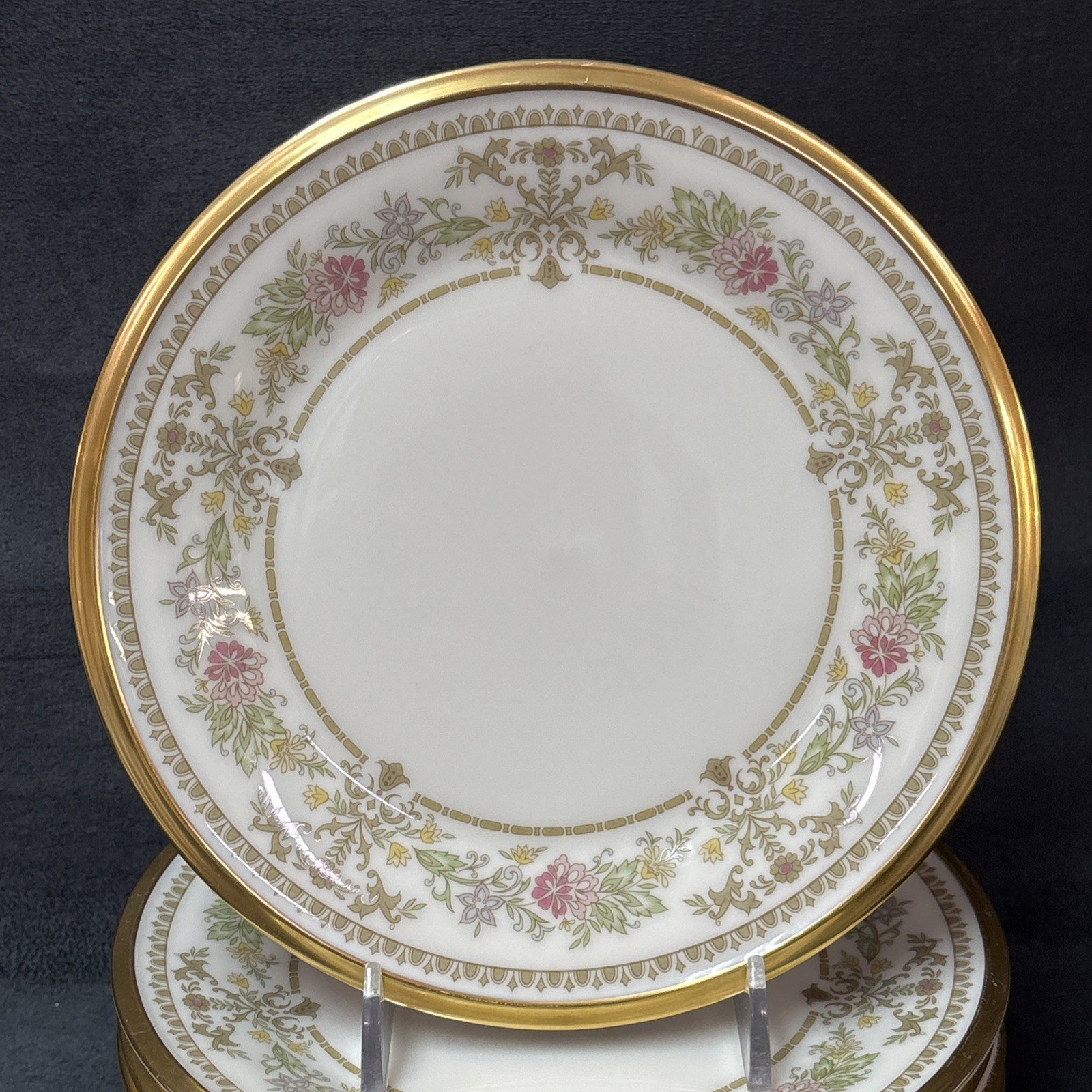 ❤ Lenox CASTLE GARDEN Bread Plate 6 3/8 Inches