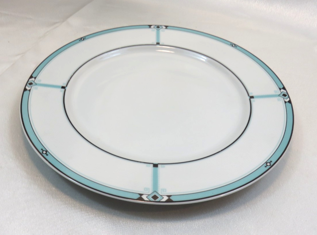 Studio Nova Fine China Dinner Plate DAKOTA YA011 Vintage 1985