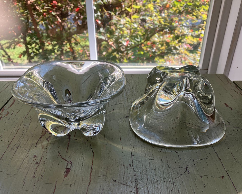 Pair of Magnor Norway Art Glass Bowls Scandinavian Mid Century Modern Design