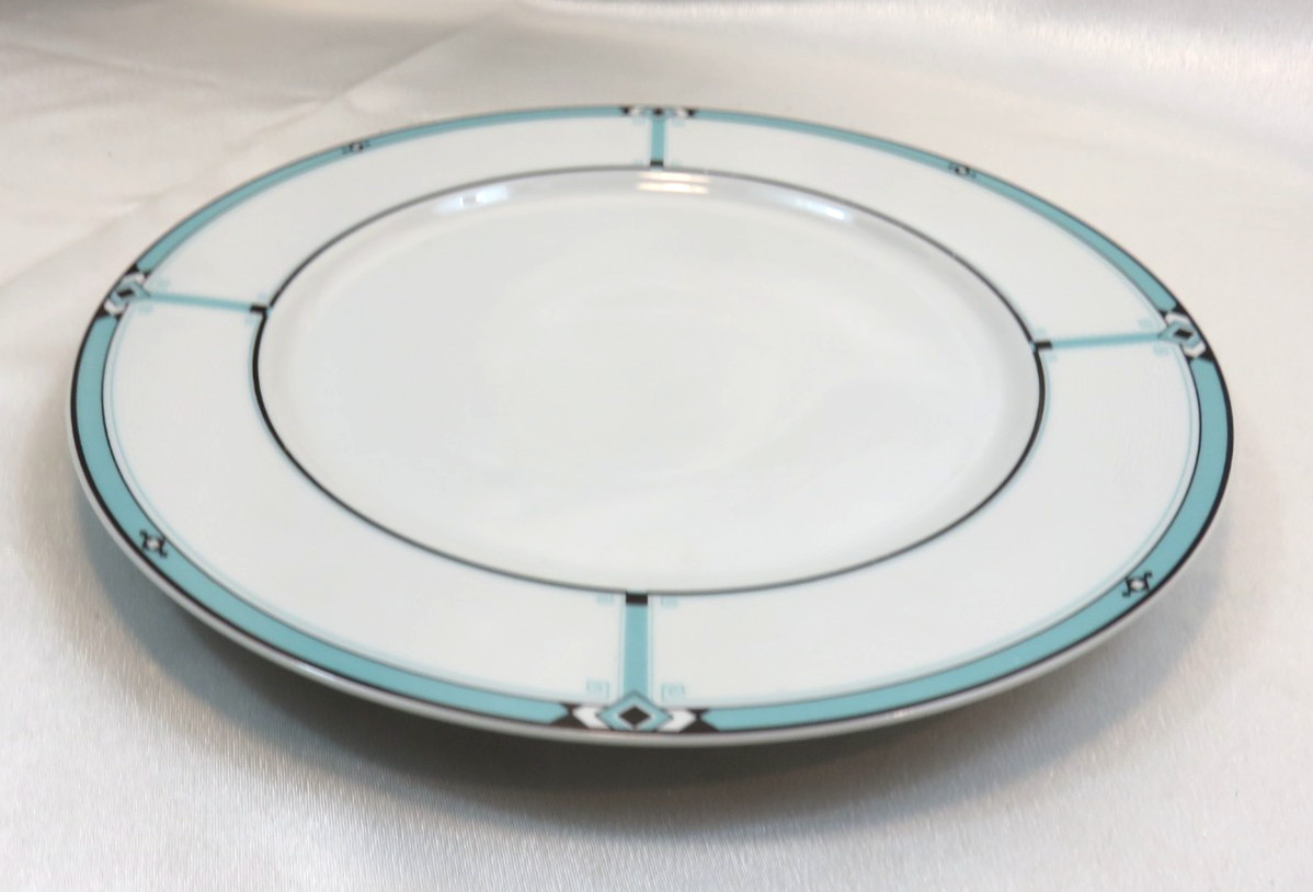 Studio Nova Fine China Dinner Plate DAKOTA YA011 Vintage 1985