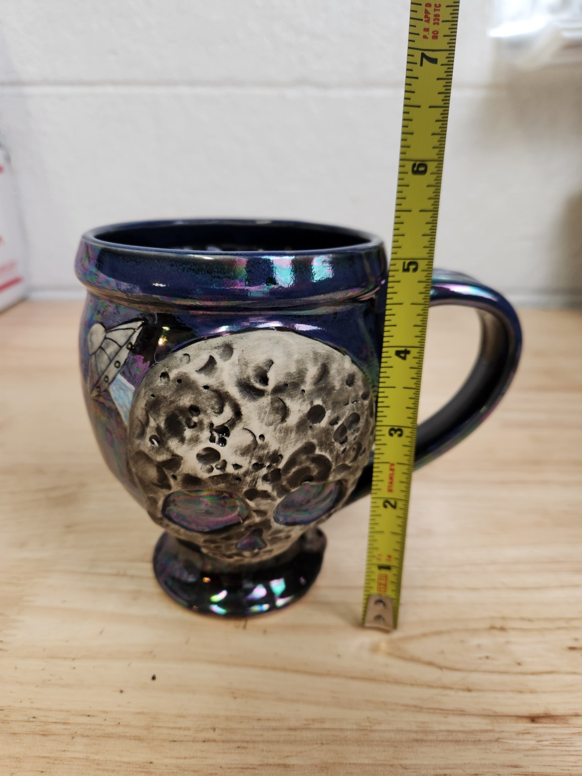 Scrimshaw Pottery Gaboury Ceramic Mug Metallic Glossy UFO Alien Skull Moon