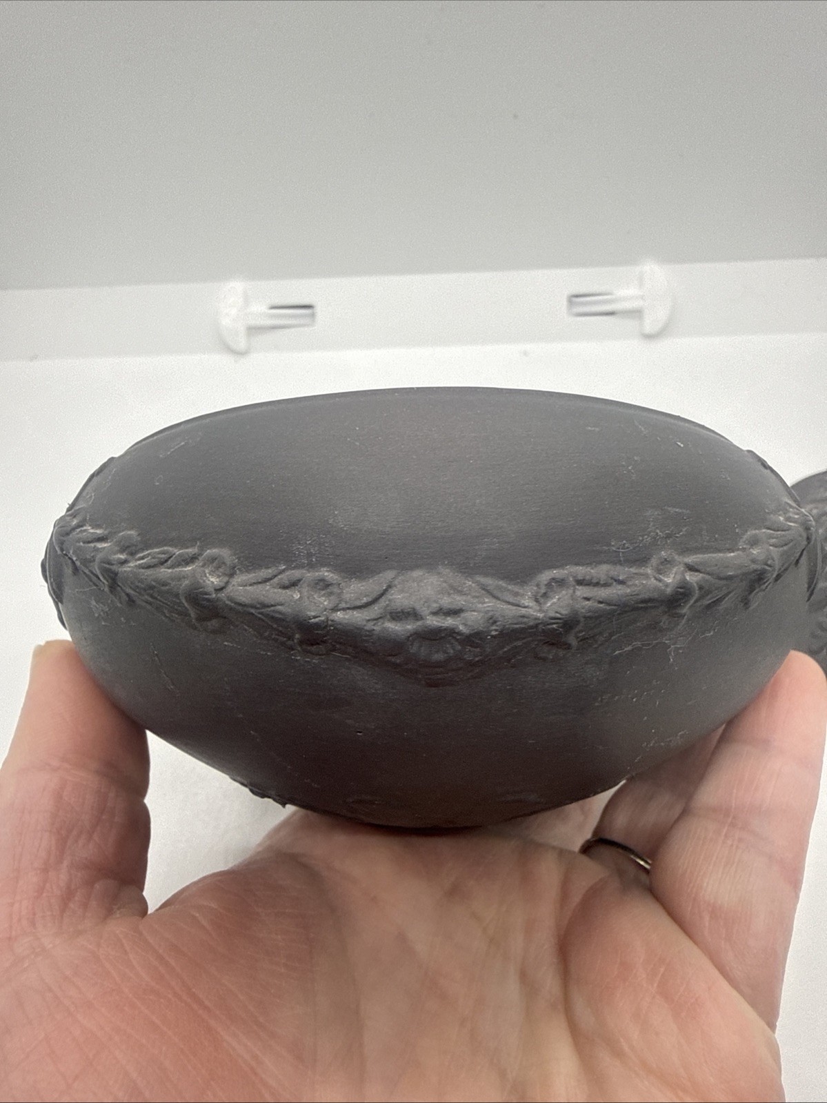 Antique English Black Basalt Porcelain Neoclassical Sugar Bowl Pot Lid (Flaws)