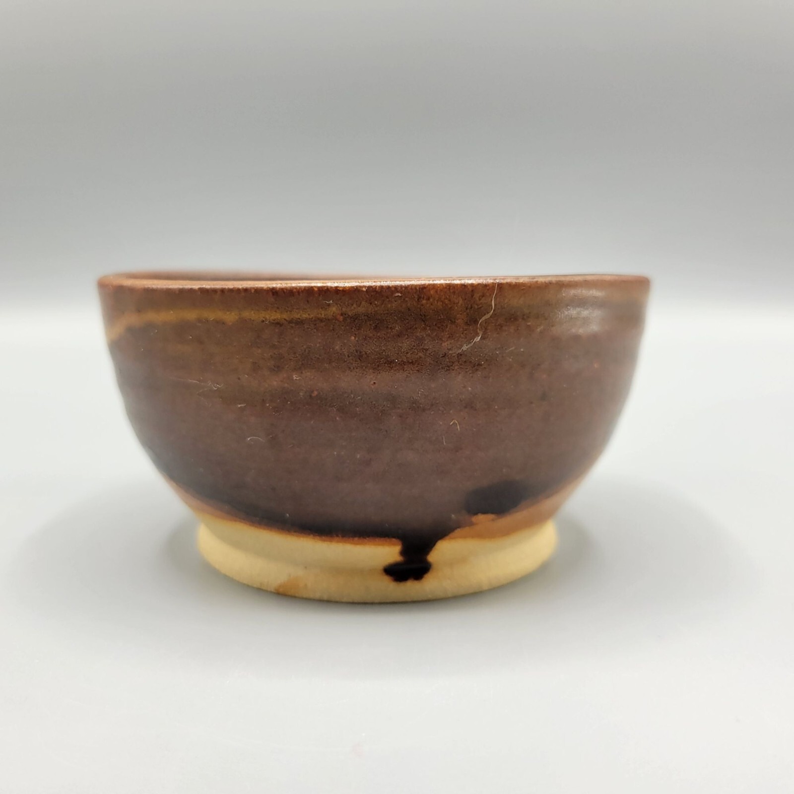 Vtg Handmade Pottery Bowl Studio Art Pottery Drip Glaze Multi Tone Swirl 2″ Tall