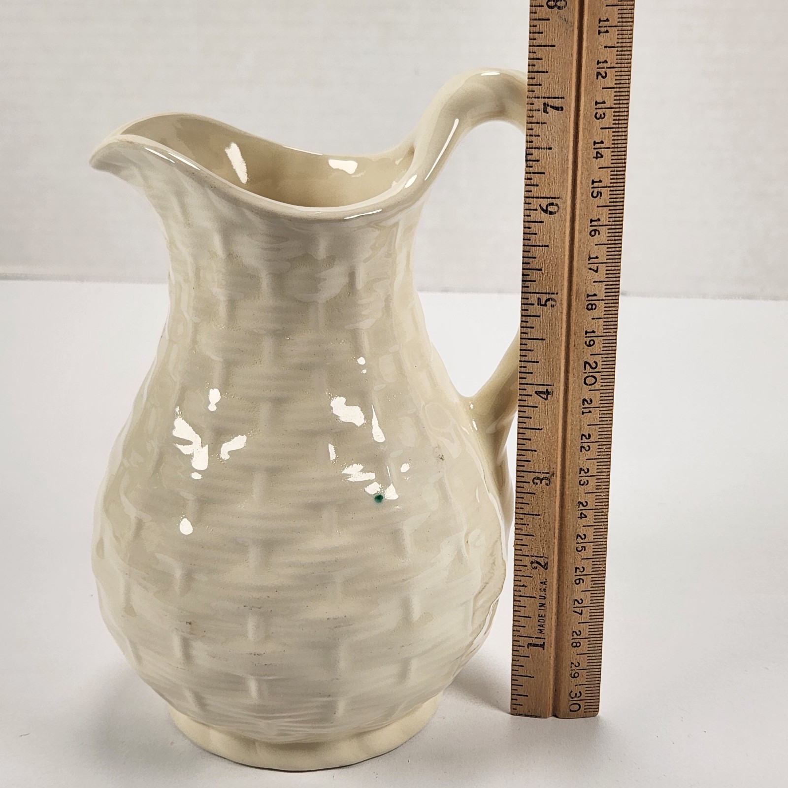 VTG Ceramic Cream Off-White Basketweave Pitcher Farmhouse Twisted Handle 7.25″