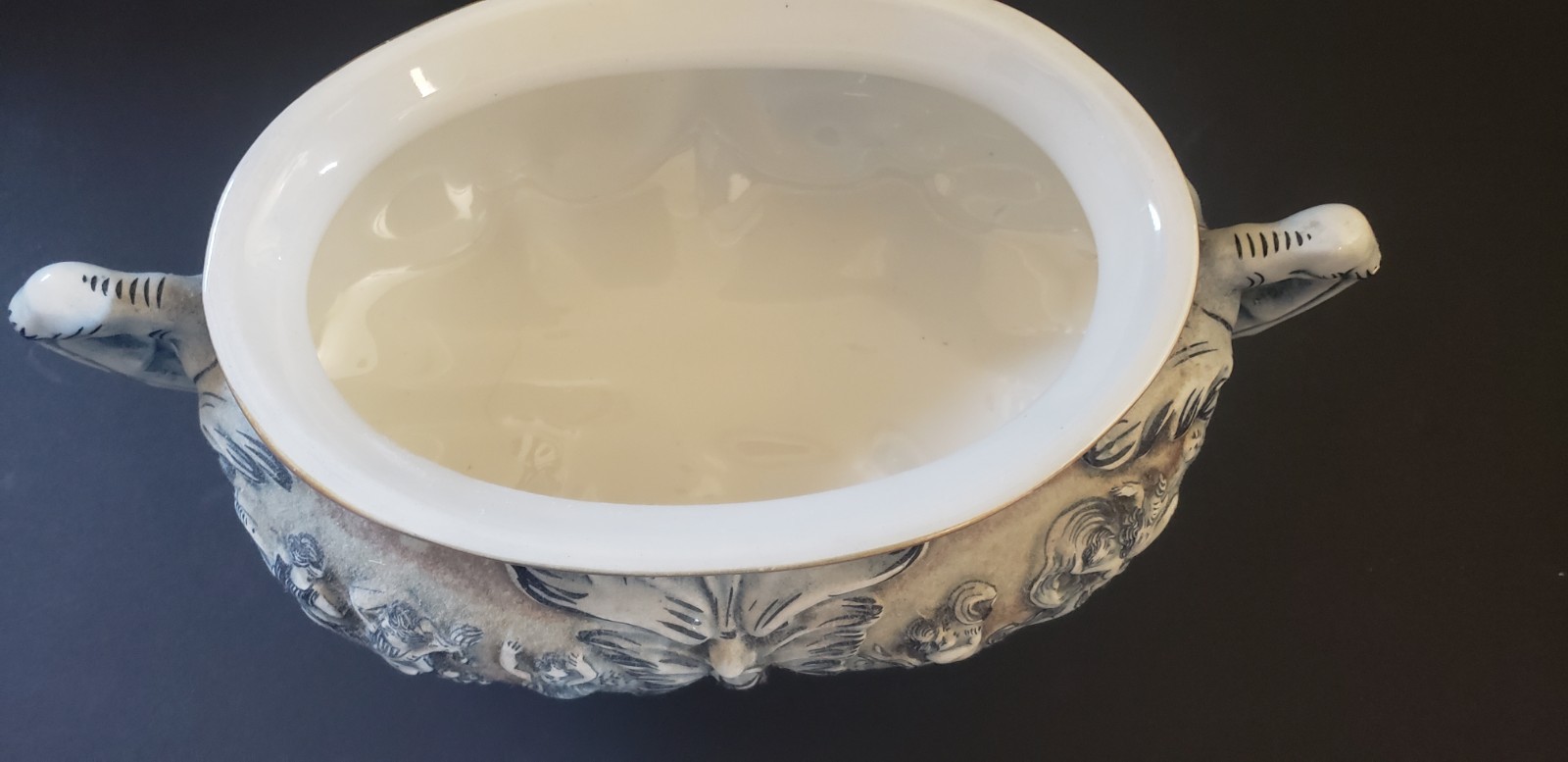 Vintage Capodimonte Porcelain 2-Piece Soup Tureen Bowl – Italy – Cherubs – 10″