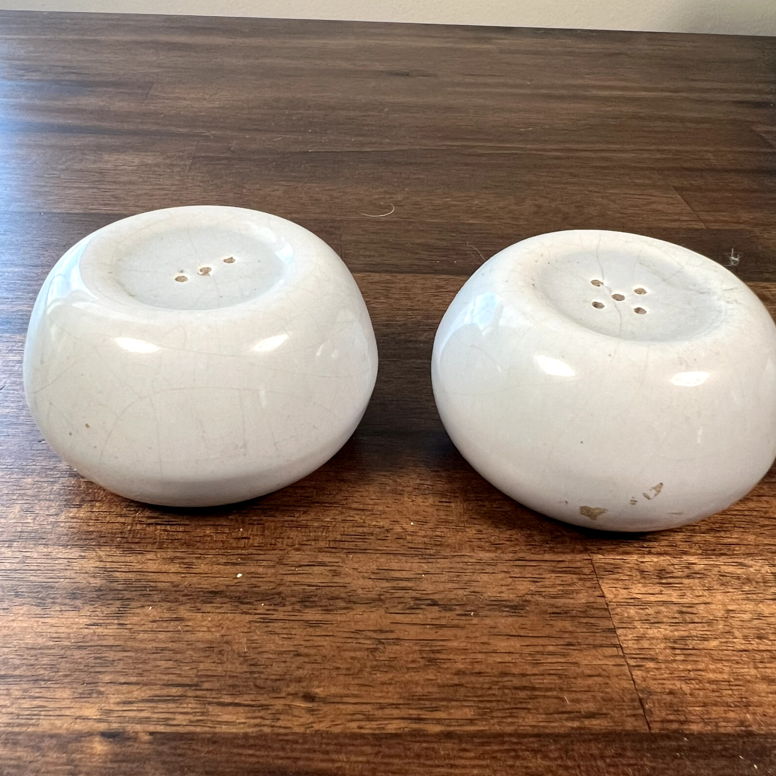 Malibu Modern Grayish Blue Color Salt & Pepper Shakers