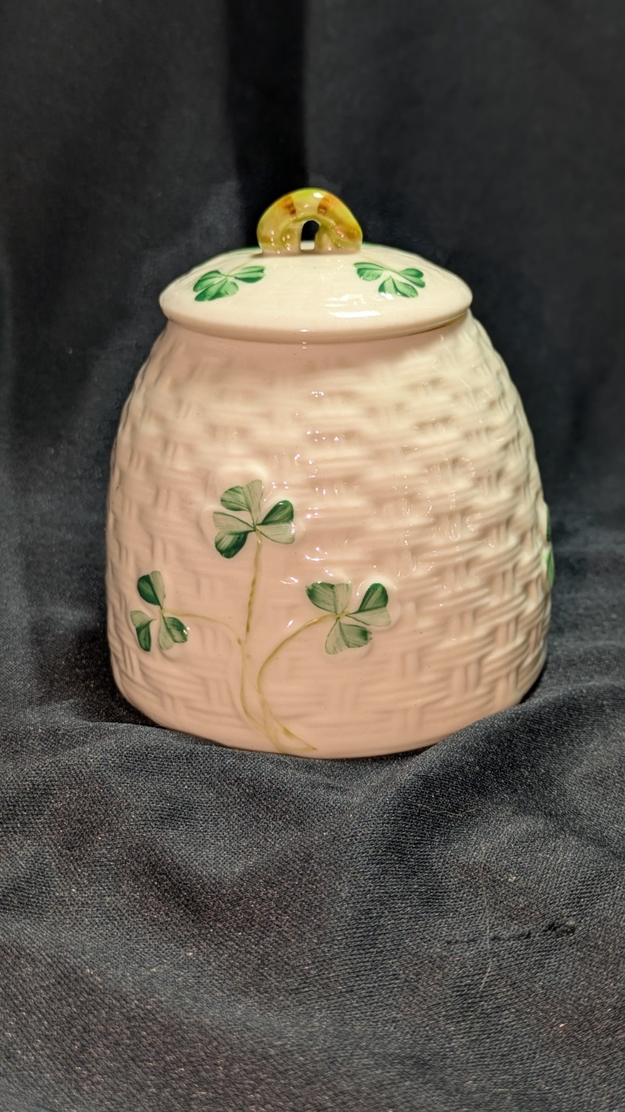 Belleek Ireland Shamrock Bee Hive Honey Pot Jar w/ Lid 6th Green Mark Marmalade