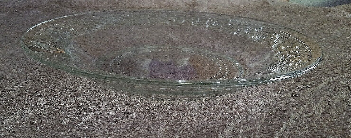 KIG Malaysia 9″ clear glass serving bowl
