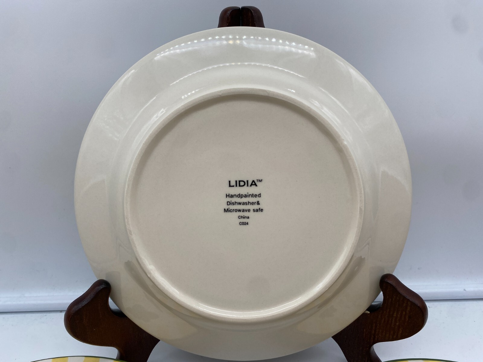 Lidia Bastianch Grappoli Stoneware 8″ Plate Set of 4 A95