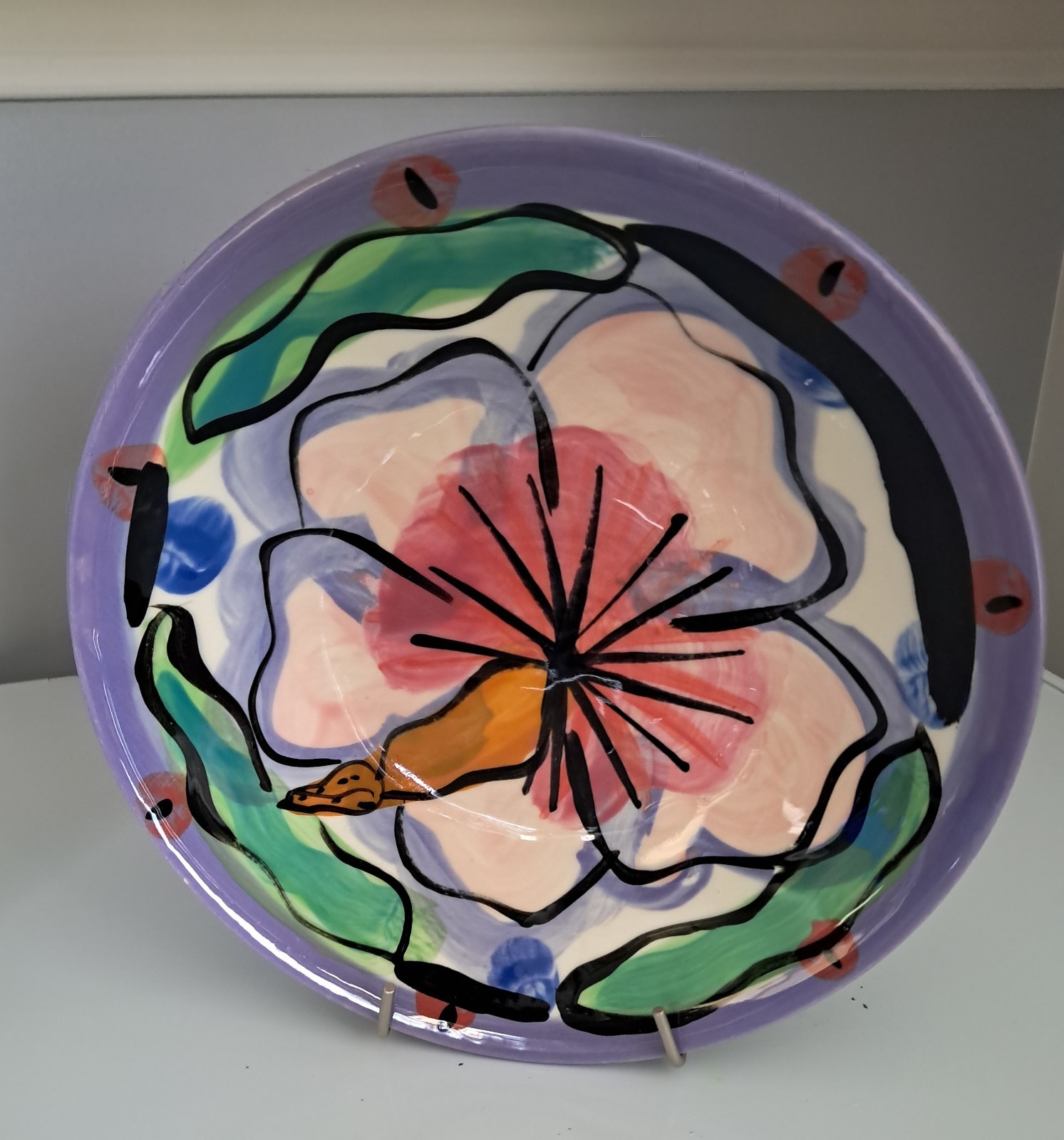 Set of 2 Kelly Jo Kuchar 1997 Hand Painted Bowls From Hawaii Surfing Contest…