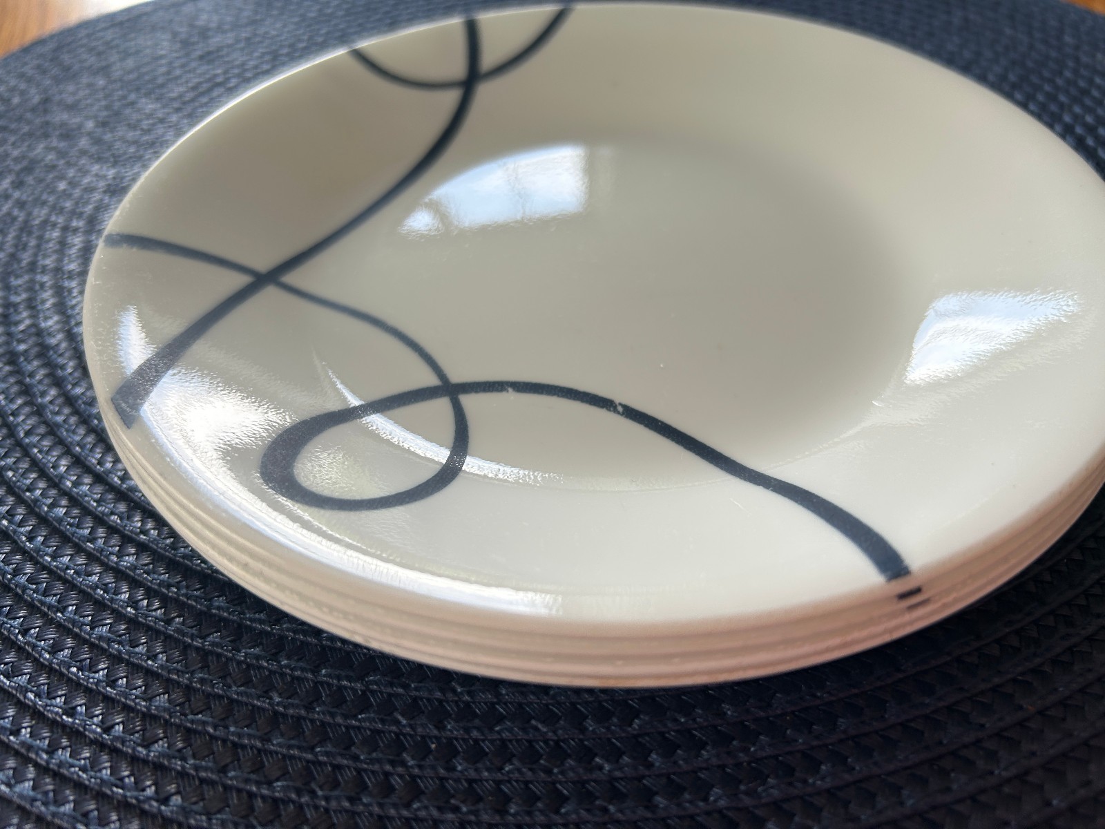 Corelle LIA (Corlia) Dessert Plates~6 3/4″~Set Of 4~Navy Blue Swirl~Vitrelle