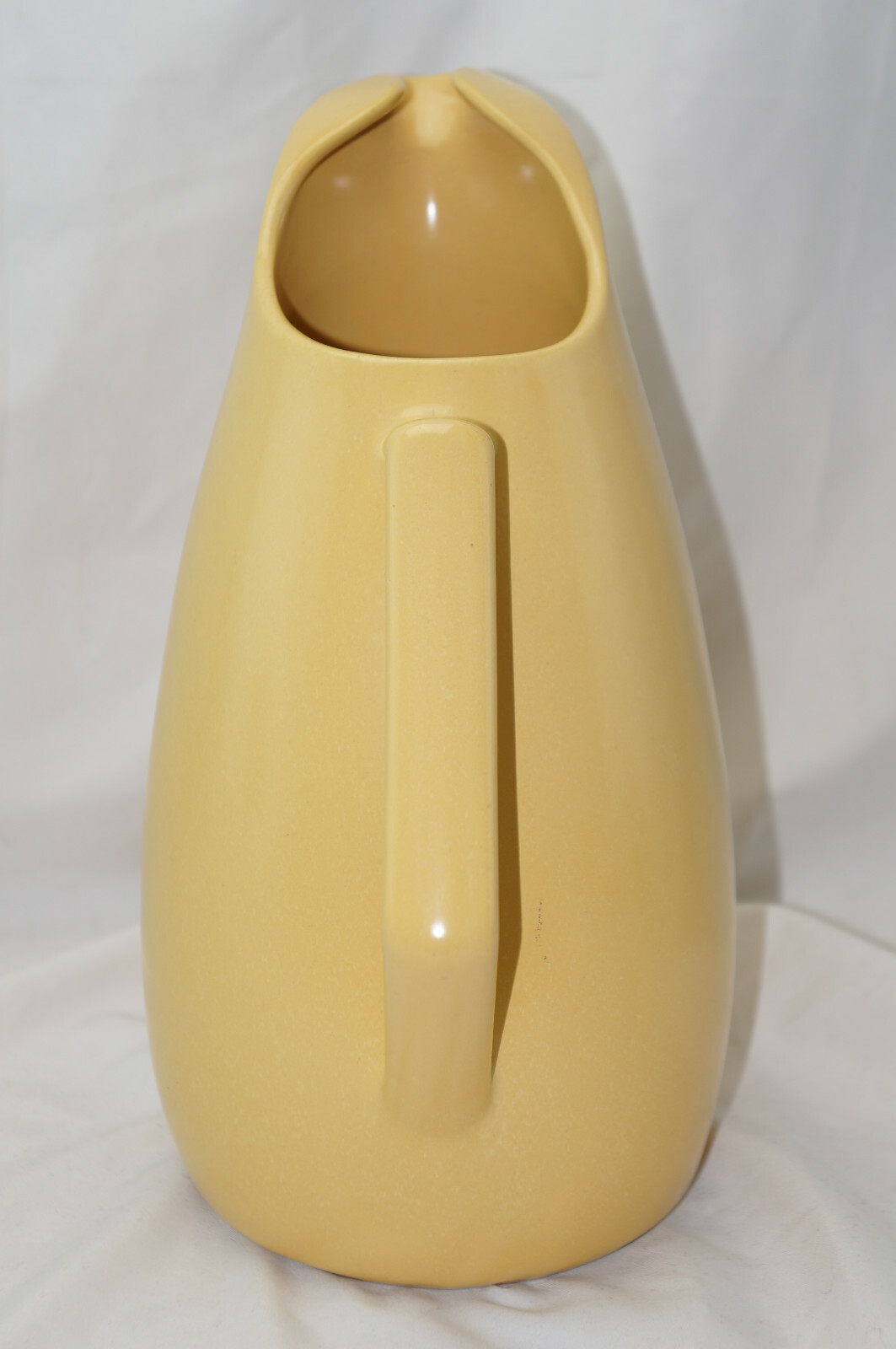 La Solana Yellow Large Serving Pitcher, 11 1/4″