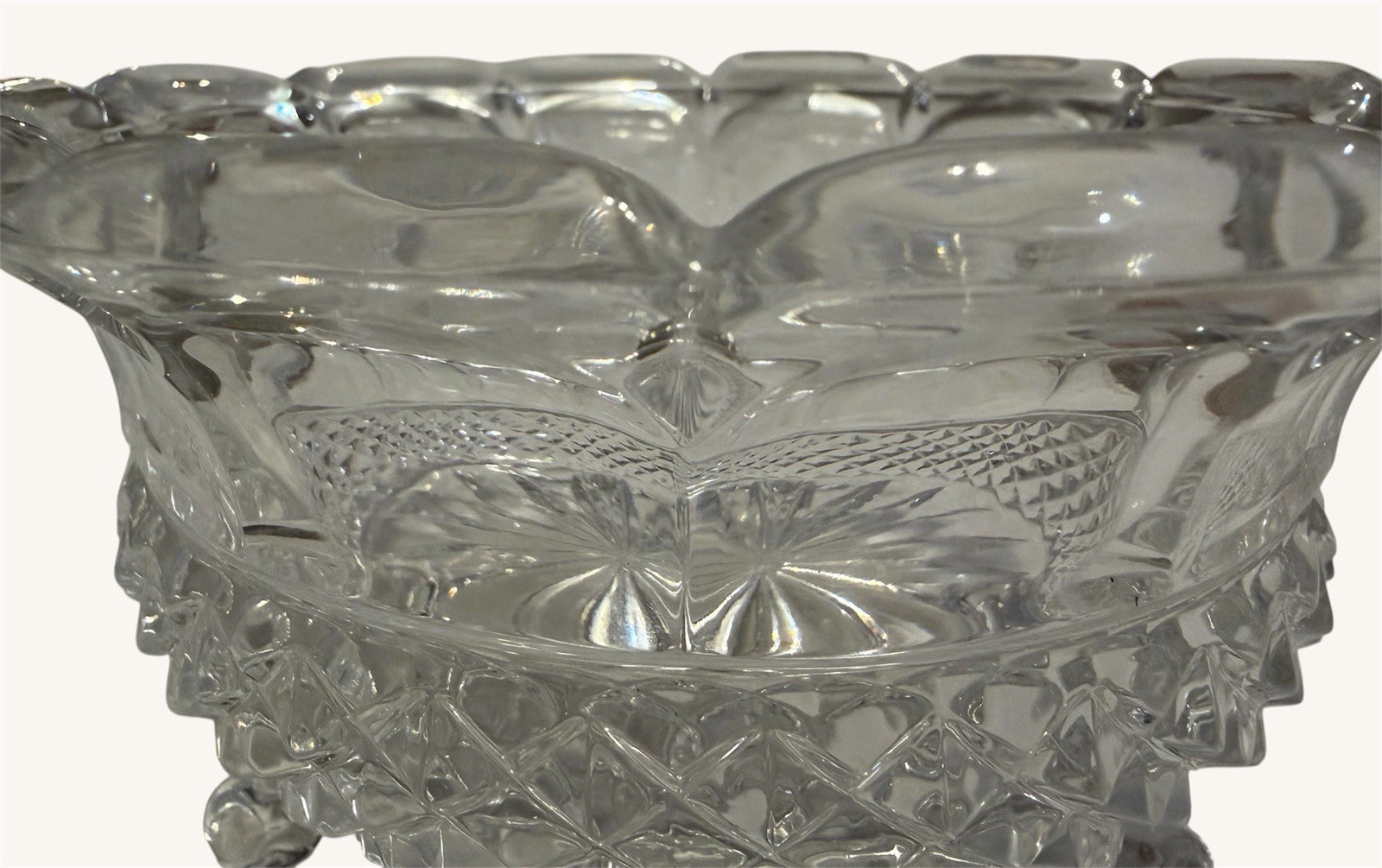 Vintage Anchor Hocking Wexford Clear Glass Footed Bowl 7″