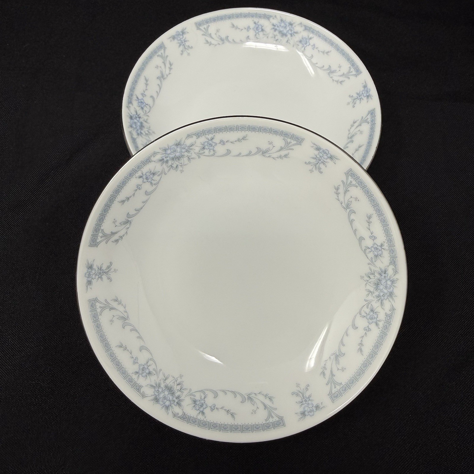 Sheffield Berry Dessert Bowl Blue Whisper Porcelain Fine China Two-Piece Set NWT