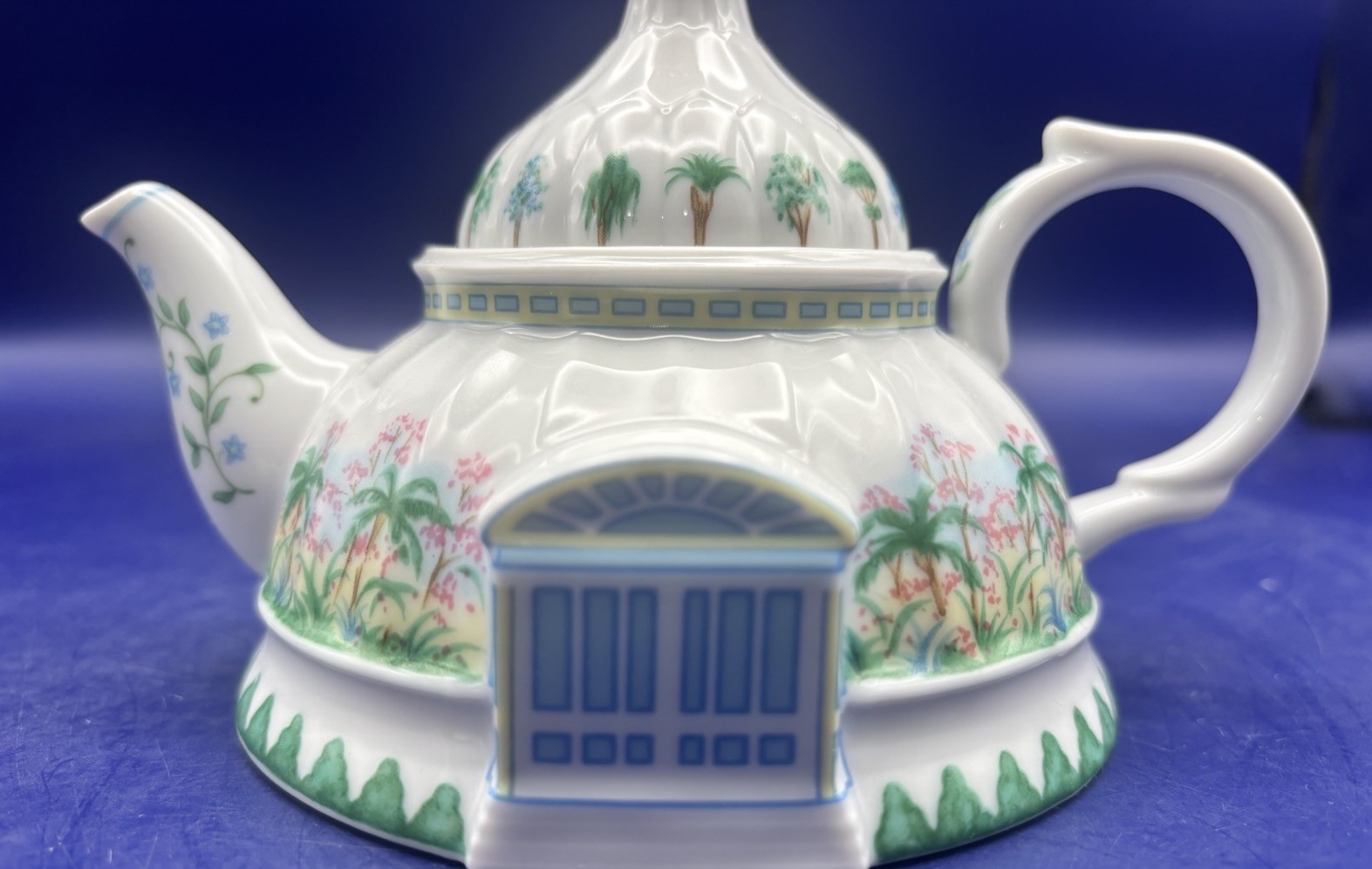 Lenox English Garden Teapot Collection – The Conservatory 1994