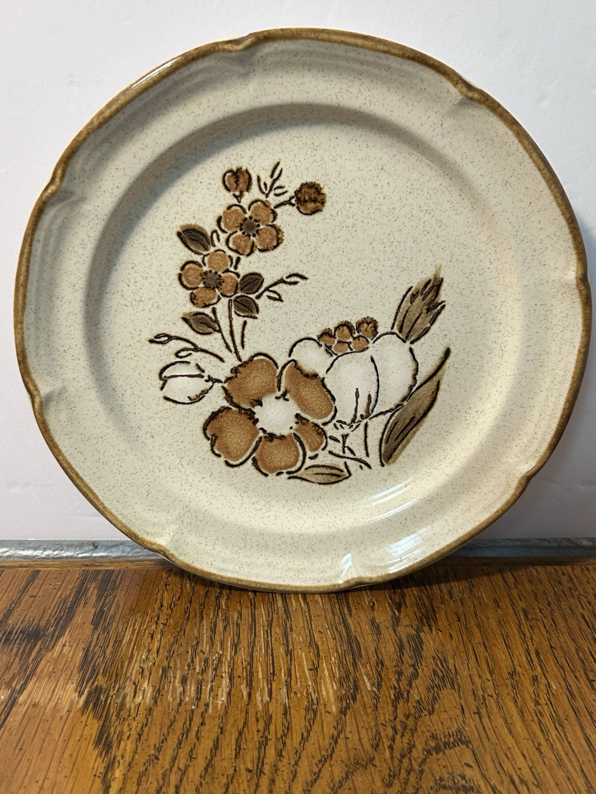Hearthside Autumn Fair 7.75″ Salad Plate Baroque Stoneware Japan Hand Painted