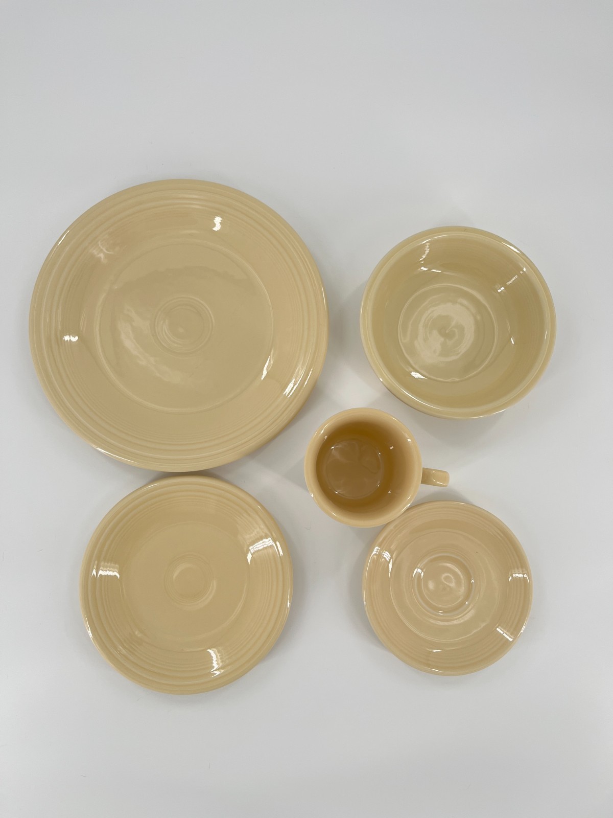 Fiesta Dinnerware 5pc Set Ivory Mug Plate Bowl Saucer Post 86 USA