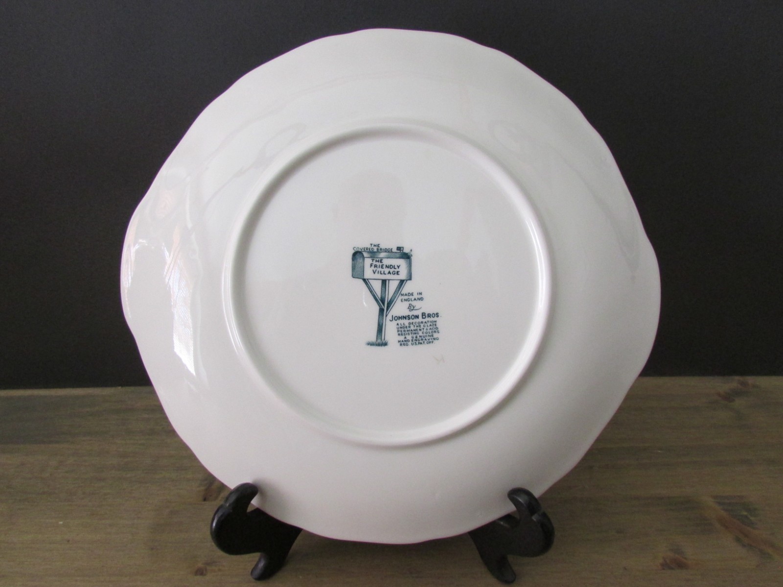 Johnson Brothers Friendly Village Handled Serve Plate Platter 10″ Covered Bridge