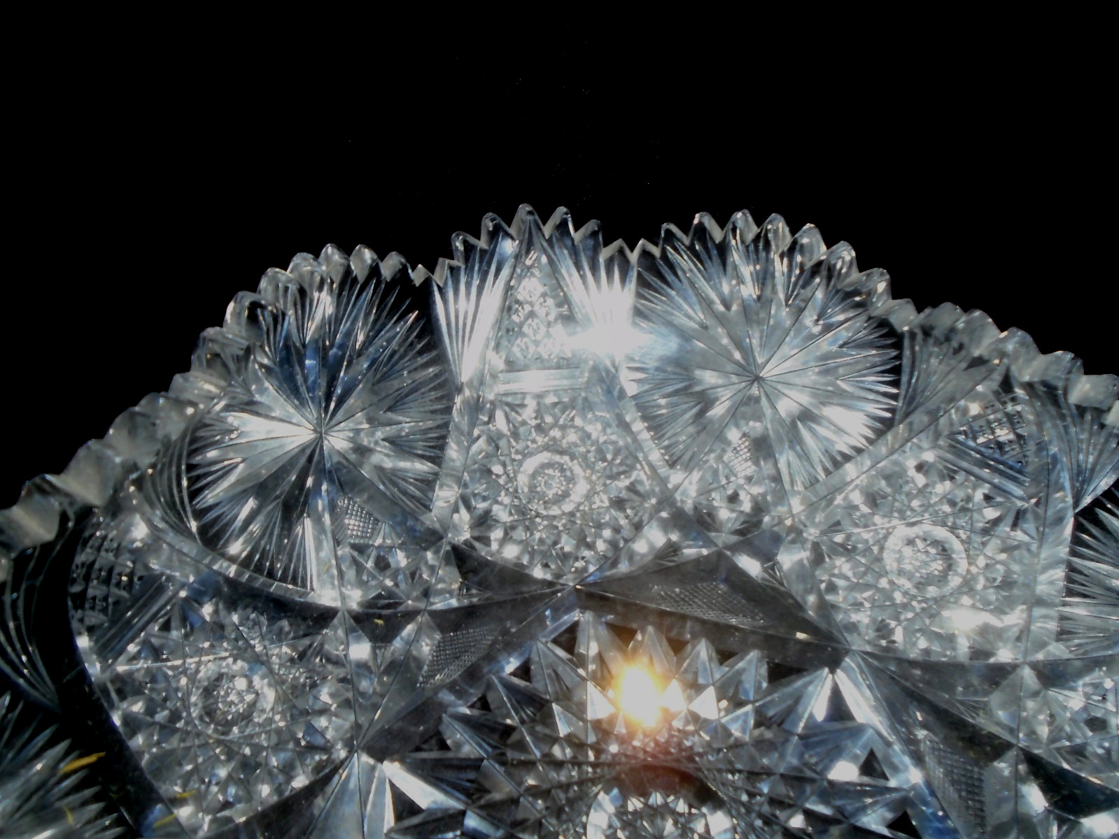 Antique American Brilliant Period ABP Deep Cut Crystal Bowl Sawtooth Rim 10″