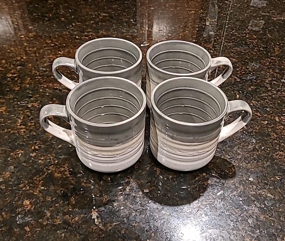 SET (4) Baum HEARTH Drip Glaze Gray Stoneware 15 oz Coffee Mugs
