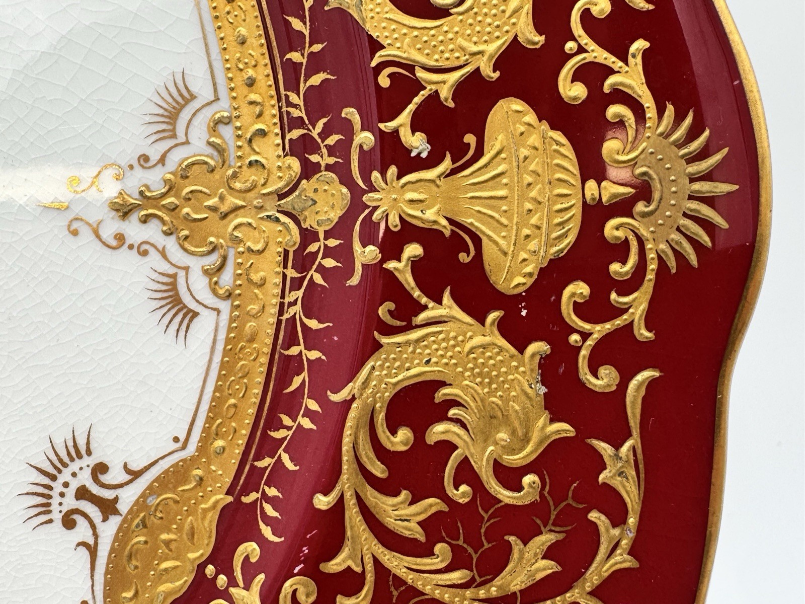 Coalport Red Gold Encrusted Cabinet Plate 10 1/2 Inches